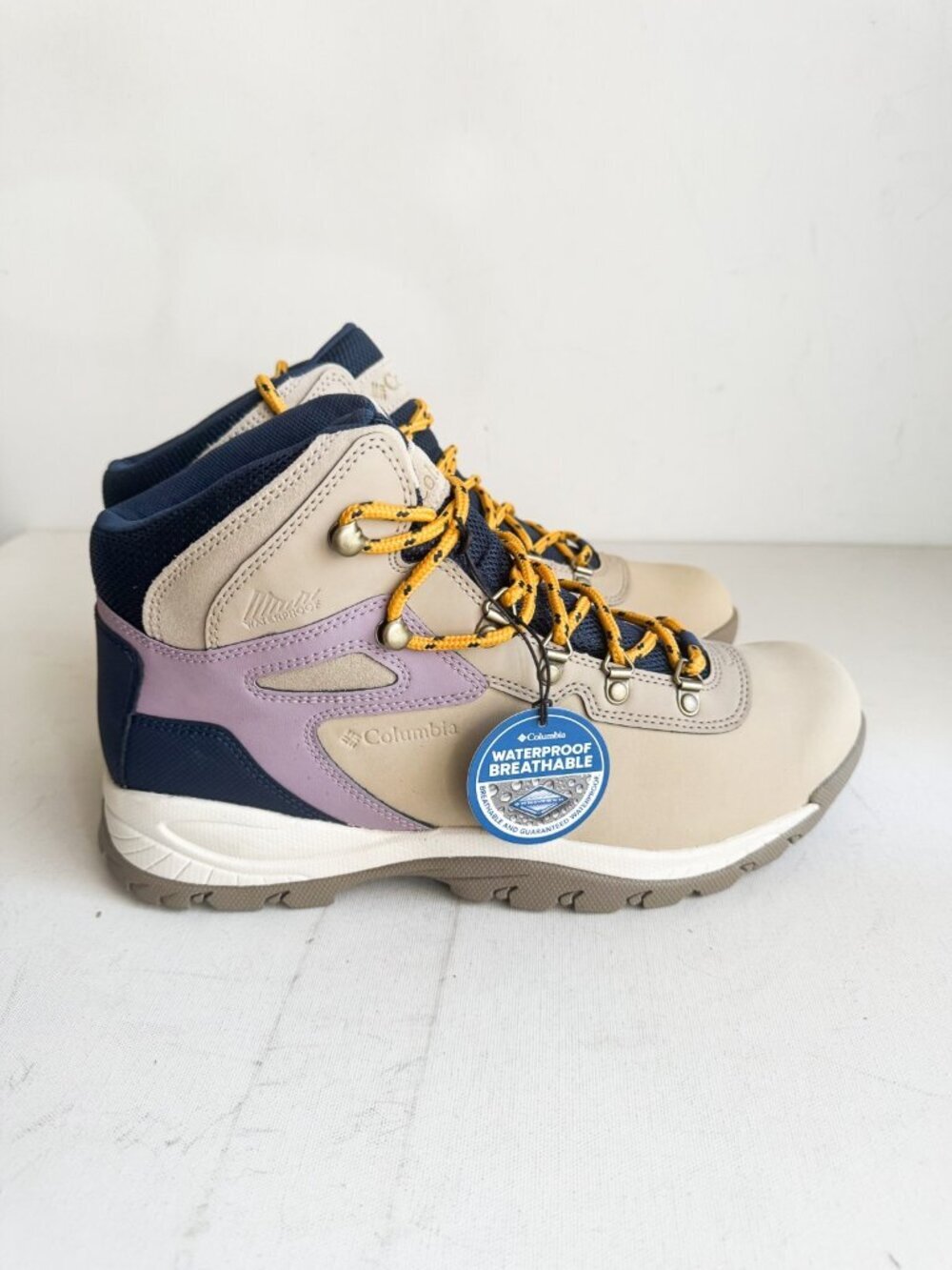 Columbia Newton Ridge Waterproof Hiking Boots 11 Wide